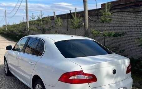Skoda Superb III рестайлинг, 2013 год, 940 000 рублей, 5 фотография