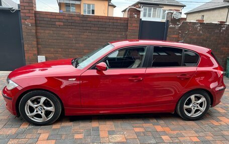BMW 1 серия, 2008 год, 780 000 рублей, 15 фотография