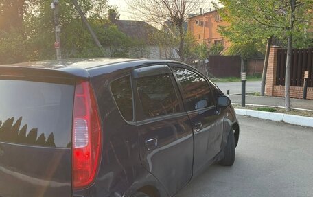 Mitsubishi Colt VI рестайлинг, 2003 год, 250 000 рублей, 13 фотография