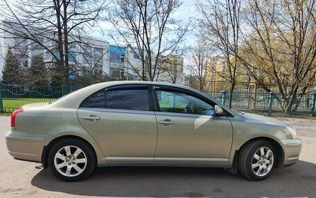 Toyota Avensis III рестайлинг, 2004 год, 715 000 рублей, 6 фотография