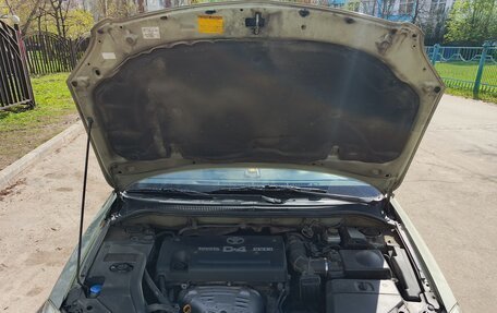 Toyota Avensis III рестайлинг, 2004 год, 715 000 рублей, 14 фотография