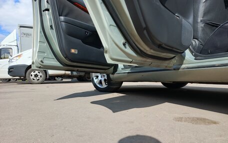 Toyota Avensis III рестайлинг, 2004 год, 715 000 рублей, 9 фотография