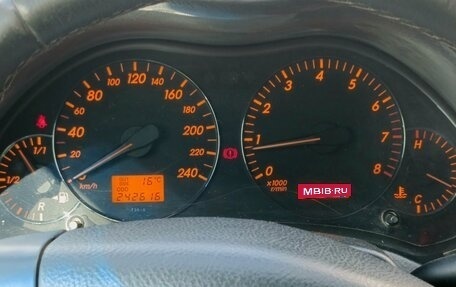 Toyota Avensis III рестайлинг, 2004 год, 715 000 рублей, 12 фотография
