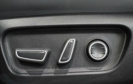 Toyota RAV4, 2026 год, 4 450 000 рублей, 24 фотография