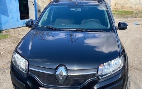 Renault Sandero II рестайлинг, 2015 год, 1 150 000 рублей, 3 фотография