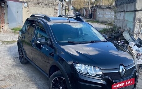 Renault Sandero II рестайлинг, 2015 год, 1 150 000 рублей, 1 фотография