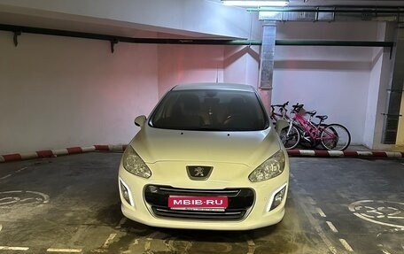 Peugeot 308 II, 2011 год, 1 150 000 рублей, 1 фотография