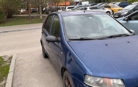 Fiat Punto III Punto Evo рестайлинг, 2000 год, 85 000 рублей, 3 фотография