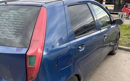 Fiat Punto III Punto Evo рестайлинг, 2000 год, 85 000 рублей, 4 фотография
