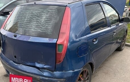 Fiat Punto III Punto Evo рестайлинг, 2000 год, 85 000 рублей, 11 фотография