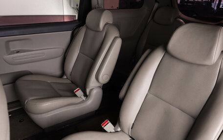 KIA Carnival III, 2017 год, 2 519 000 рублей, 11 фотография