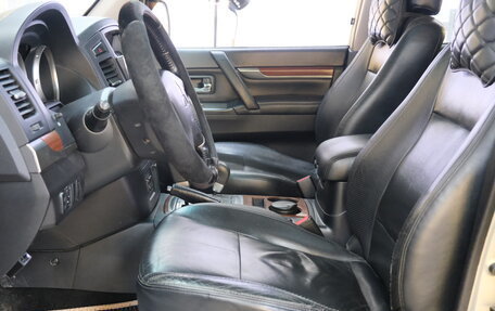 Mitsubishi Pajero IV, 2007 год, 1 849 000 рублей, 8 фотография