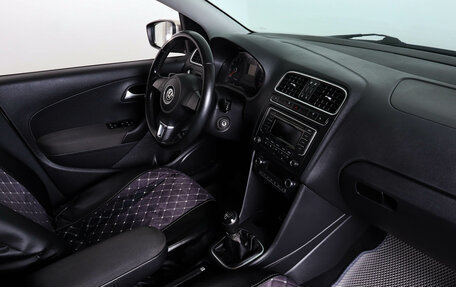 Volkswagen Polo VI (EU Market), 2013 год, 719 000 рублей, 12 фотография