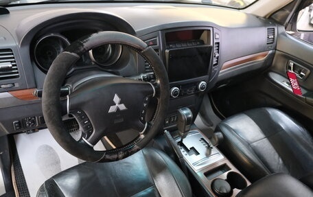 Mitsubishi Pajero IV, 2007 год, 1 849 000 рублей, 12 фотография