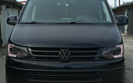 Volkswagen Multivan T5, 2011 год, 3 200 000 рублей, 1 фотография