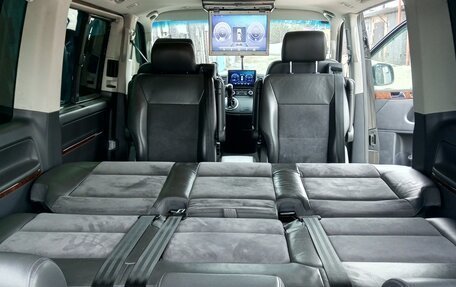 Volkswagen Multivan T5, 2011 год, 3 200 000 рублей, 23 фотография