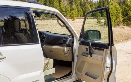 Mitsubishi Pajero IV, 2014 год, 2 500 000 рублей, 23 фотография