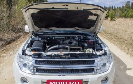 Mitsubishi Pajero IV, 2014 год, 2 500 000 рублей, 18 фотография