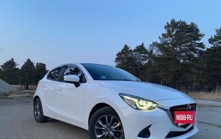 Mazda Demio IV, 2017 год, 1 050 000 рублей, 11 фотография
