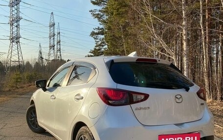 Mazda Demio IV, 2017 год, 1 050 000 рублей, 7 фотография
