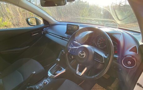 Mazda Demio IV, 2017 год, 1 050 000 рублей, 16 фотография