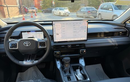 Toyota RAV4, 2026 год, 3 930 000 рублей, 14 фотография