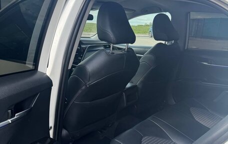 Toyota Camry, 2021 год, 3 000 000 рублей, 6 фотография