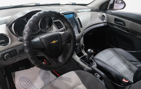Chevrolet Cruze II, 2012 год, 899 000 рублей, 12 фотография