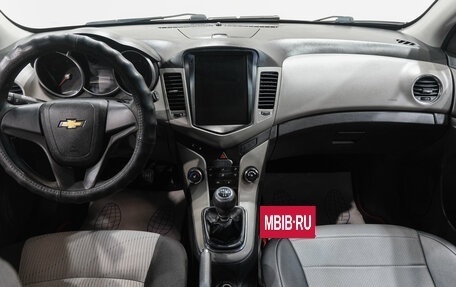 Chevrolet Cruze II, 2012 год, 899 000 рублей, 17 фотография