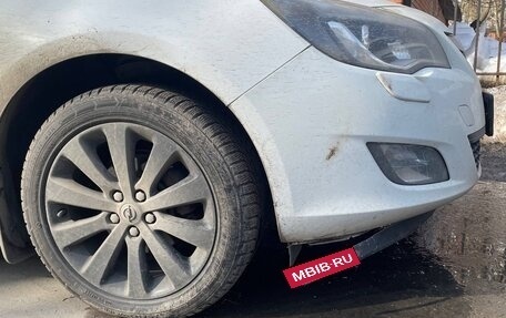 Opel Astra J, 2011 год, 350 000 рублей, 5 фотография