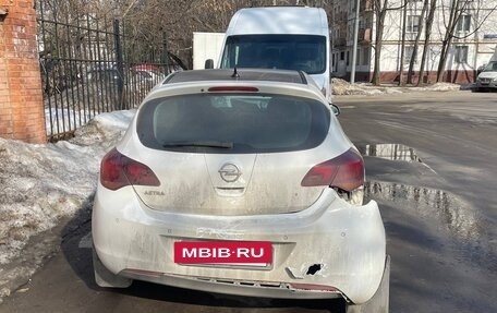 Opel Astra J, 2011 год, 350 000 рублей, 8 фотография