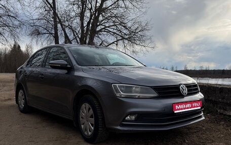 Volkswagen Jetta VI, 2016 год, 1 100 000 рублей, 1 фотография
