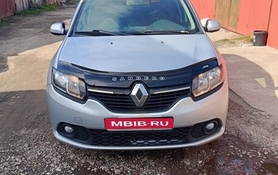 Renault Sandero II рестайлинг, 2014 год, 380 000 рублей, 1 фотография