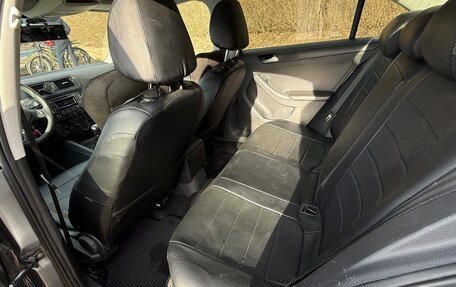 Volkswagen Jetta VI, 2016 год, 1 100 000 рублей, 19 фотография