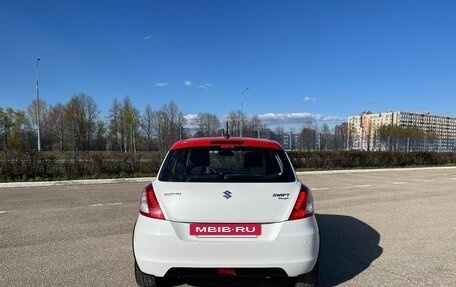 Suzuki Swift IV, 2013 год, 670 000 рублей, 3 фотография