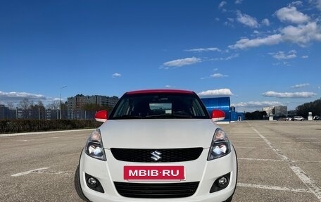 Suzuki Swift IV, 2013 год, 670 000 рублей, 2 фотография