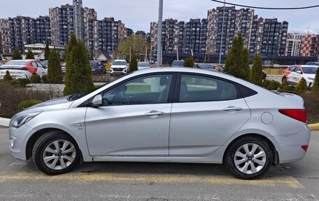 Hyundai Solaris II рестайлинг, 2016 год, 1 000 000 рублей, 4 фотография