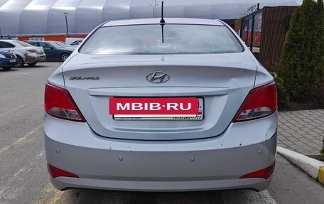 Hyundai Solaris II рестайлинг, 2016 год, 1 000 000 рублей, 5 фотография