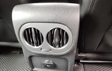Volkswagen Tiguan I, 2011 год, 1 500 000 рублей, 20 фотография