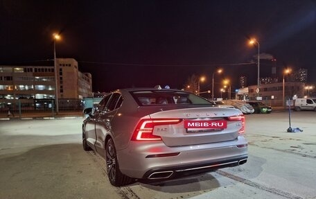 Volvo S60 III, 2019 год, 3 999 999 рублей, 5 фотография