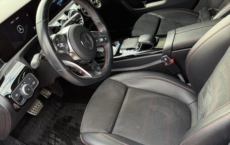 Mercedes-Benz CLA, 2019 год, 3 200 000 рублей, 17 фотография