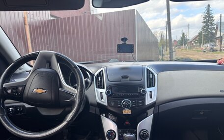 Chevrolet Cruze II, 2015 год, 790 000 рублей, 10 фотография