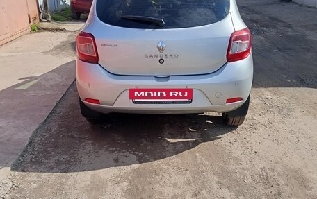 Renault Sandero II рестайлинг, 2014 год, 380 000 рублей, 4 фотография