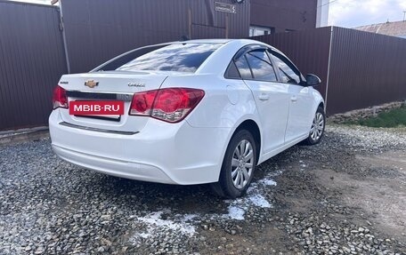 Chevrolet Cruze II, 2015 год, 790 000 рублей, 5 фотография