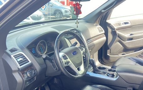 Ford Explorer VI, 2011 год, 1 800 000 рублей, 9 фотография