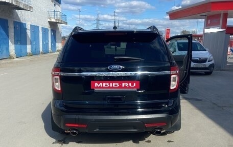 Ford Explorer VI, 2011 год, 1 800 000 рублей, 7 фотография