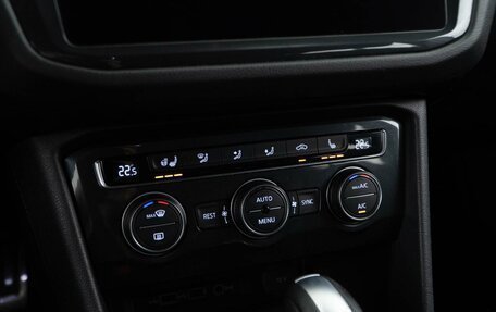 Volkswagen Tiguan II, 2020 год, 2 649 046 рублей, 16 фотография