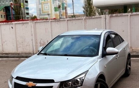 Chevrolet Cruze II, 2011 год, 790 000 рублей, 1 фотография