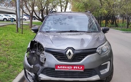 Renault Kaptur I рестайлинг, 2018 год, 680 000 рублей, 1 фотография
