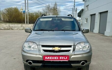 Chevrolet Niva I рестайлинг, 2011 год, 450 000 рублей, 2 фотография